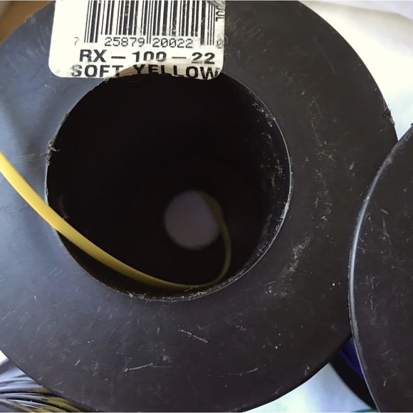 Set of 6 spools plastic craft cord - Picture 4 of 10